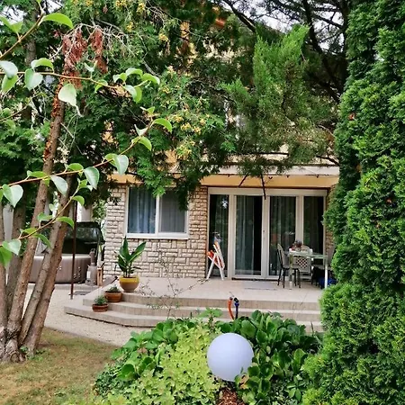 Sunset Willa Siófok